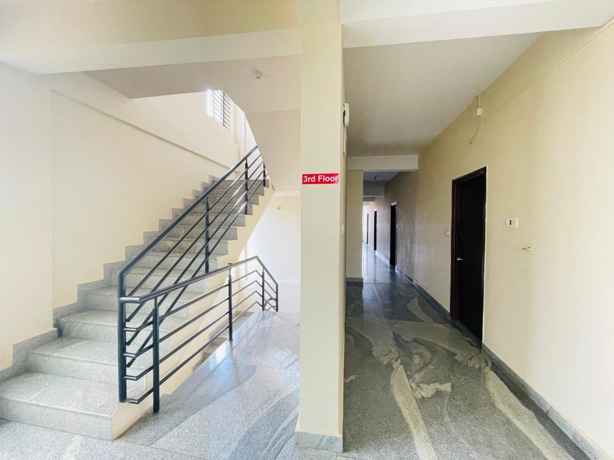Crown Residency Hotel Mysore Exterior photo